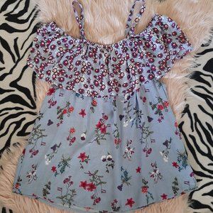Versatile Top by Wallflower - 🛒